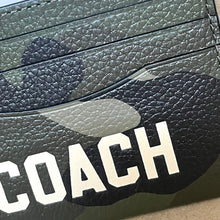 Load image into Gallery viewer, Coach Card Case Camo CZ002 Pebbled Leather Coach Graphic Slim Wallet Green