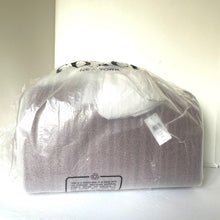 Load image into Gallery viewer, CoachGothamDuffleBag45RedPebbledLeatherCrossbodyTSACV957ORGPKG_2