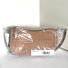 Load image into Gallery viewer, Coach Swinger Bag 20 Croc Embossed Leather Buff Shoulder Bag 80s CP024