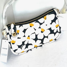 Load image into Gallery viewer, Coach CR509 Swinger Bag 20 Floral Glovetanned Leather Chalk Shoulder