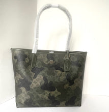 Load image into Gallery viewer, Coach City Tote Signature Canvas Camo Green Large CV953 Shoulder Bag ORGPKG