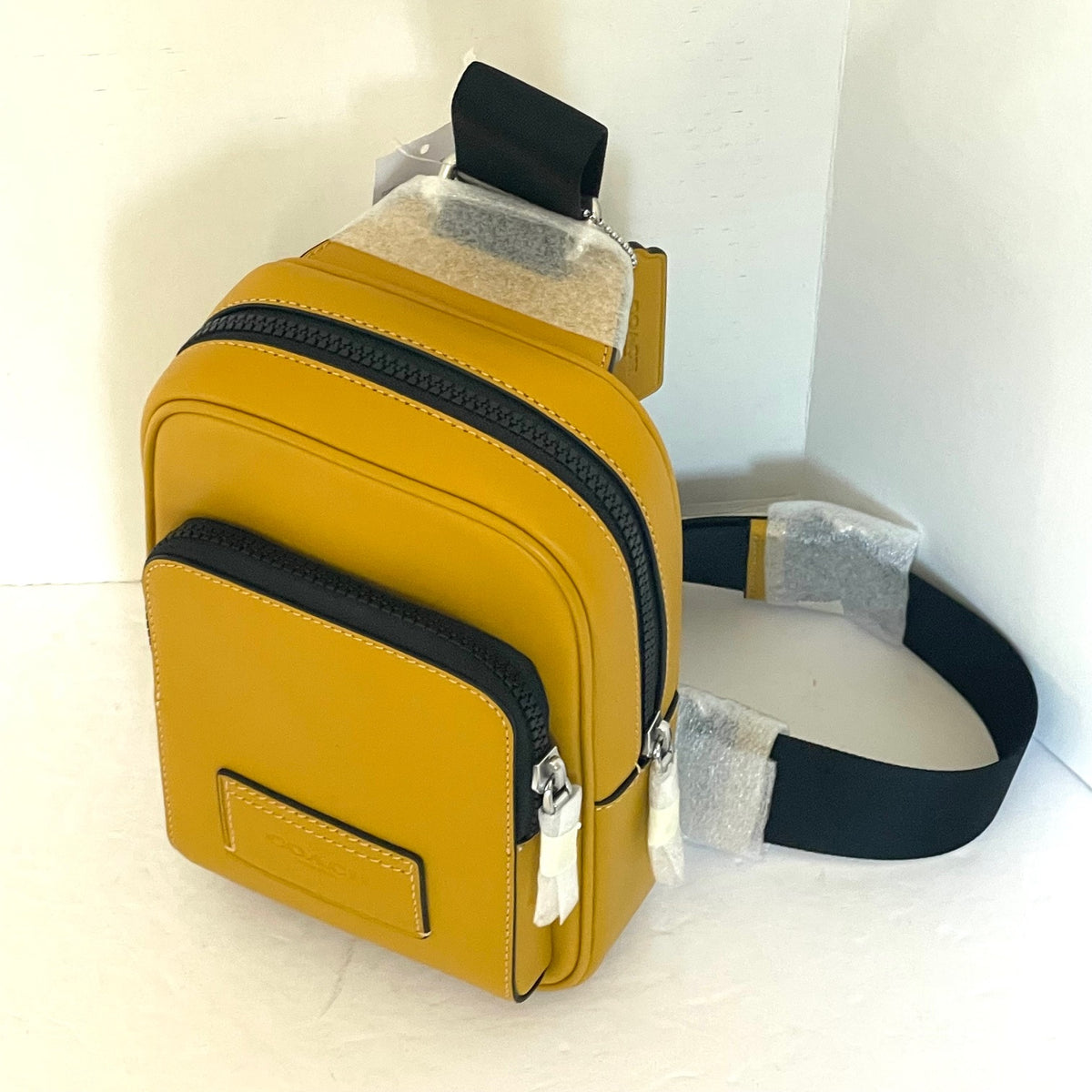 Coach Racer Sling Pack Yellow Smooth Leather Small Shoulder Bag CU252 Luxe Fashion Finds