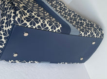 Load image into Gallery viewer, Kate Spade Everything Tote Large Blue Jacquard Stripe Spade Flower w Wristlet
