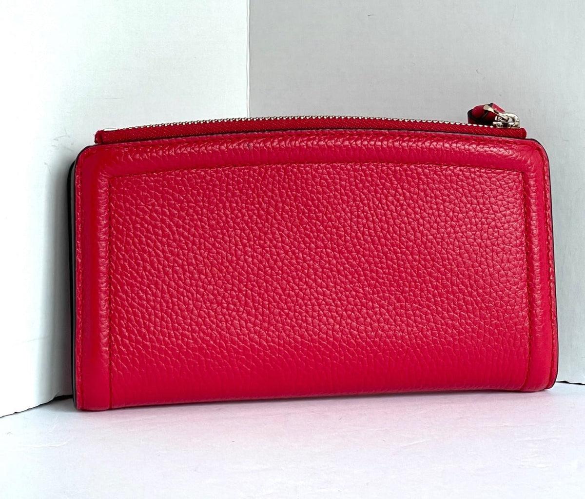 Kate Spade Knott Zip Slim Wallet Womens Red Leather Billfold