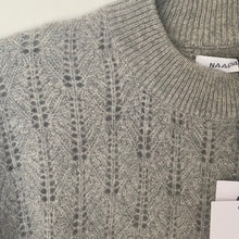 Load image into Gallery viewer, Naadam Cashmere Pointelle Knit Sweater Womens Gray Medium Crewneck Relaxed