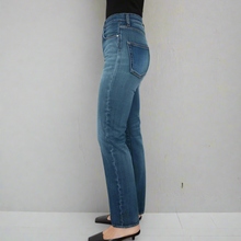 Load image into Gallery viewer, TOTEME High Rise Slim Straight Leg Womens 26/32 Regular Fit Denim Dark Vintage