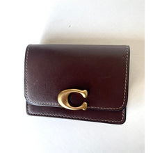 Load image into Gallery viewer, Coach Bandit Card Case Maple Brown CH825 Calf Leather Brass Mini Wallet**
