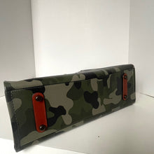 Load image into Gallery viewer, Coach Relay Tote CY808 Camo Print Pebbled Leather Large Carryall Bag