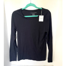 Load image into Gallery viewer, Majestic Filatures Black Cotton Cashmere Long Sleeve Crewneck T-Shirt – Women's 4/L