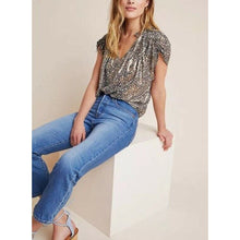 Load image into Gallery viewer, Anthropologie Gold Metallic Floral V-Neck Short Sleeve Blouse – Women's Medium