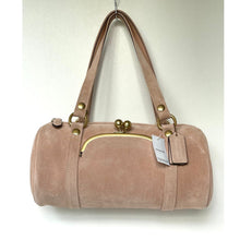 Load image into Gallery viewer, Coach Kisslock Barrel Bag CDZ16 Suede Leather Shoulder Bag Nuage Ortiginals B