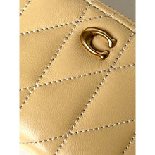Load image into Gallery viewer, Coach Essential Small Zip Card Case CM505 Vanilla Yellow Quilted Leather