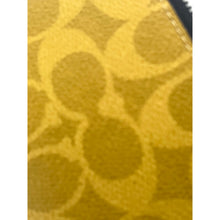 Load image into Gallery viewer, Coach CV764 Canary Signature Canvas Zip Card Case