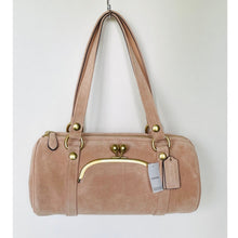 Load image into Gallery viewer, Coach Kisslock Barrel Bag CDZ16 Suede Leather Shoulder Bag Nuage Ortiginals B