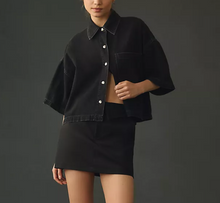 Load image into Gallery viewer, AGOLDE Rona Box Shirt Jacket Womens Black Short Sleeve Crop Relaxed Lightweight