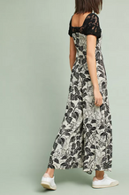 Load image into Gallery viewer, Anthropologie Jumpsuit Womens 0 Gray Short Sleeve Wide Leg Floral Lace