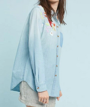 Load image into Gallery viewer, Anthropologie Shirt Womens Extra Small Blue Button Up Embroidery Beaded Cotton