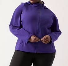 Load image into Gallery viewer, Athleta Glacier Softshell Jacket Womens 1X Plus Hooded Purple Training Repellent