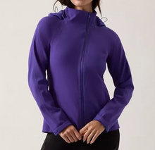 Load image into Gallery viewer, Athleta Glacier Softshell Hooded Jacket Womens 1X Plus Purple Training Repellent