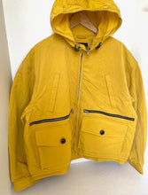 Load image into Gallery viewer, Banana Republic Hooded Nylon Jacket Mens Large Yellow Archives Repellant Pockets