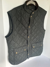 Load image into Gallery viewer, Barbour Lowerdale Gilet Quilted Vest Mens Large Green Stand Collar Pockets