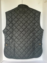 Load image into Gallery viewer, Barbour Lowerdale Gilet Quilted Vest Mens Large Green Stand Collar Pockets