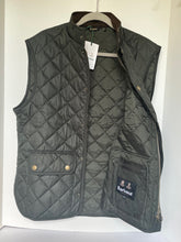 Load image into Gallery viewer, Barbour Lowerdale Gilet Quilted Vest Mens Large Green Stand Collar Pockets