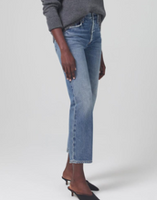 Load image into Gallery viewer, Citizens of Humanity Emery Crop Jeans Womens 29 Relaxed Straight Passage