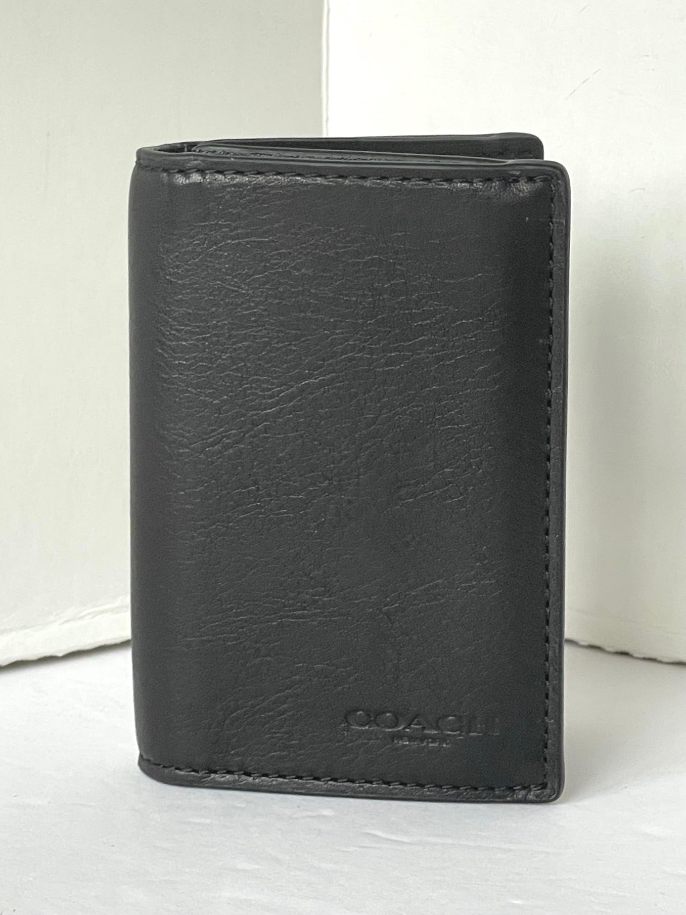 New Coach online Black Leather bifold Wallet