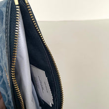 Load image into Gallery viewer, Coach Corner Zip Wristlet Blue Signature Denim Leather CDF26 Wallet