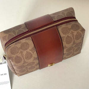 CoachEssentialCosmeticTravelPouchBrownSignatureCanvasCR514