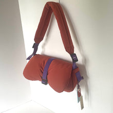 Load image into Gallery viewer, Coach Loop Puffy Wavy Dinky Shoulder Bag Coachtopia CQ859 Deep Orange