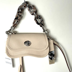 Coach Mini Wavy Dinky Bag Coachtopia White Cloud Leather CQ852 Crossbody