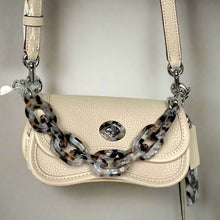 Load image into Gallery viewer, Coach Mini Wavy Dinky Bag Coachtopia White Cloud Leather CQ852 Crossbody