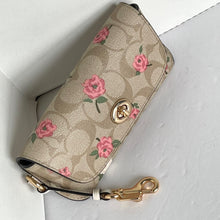 Load image into Gallery viewer, Coach Sunglass Case Floral Beige Turnlock Signature Canvas Leather Bag Clip CU284