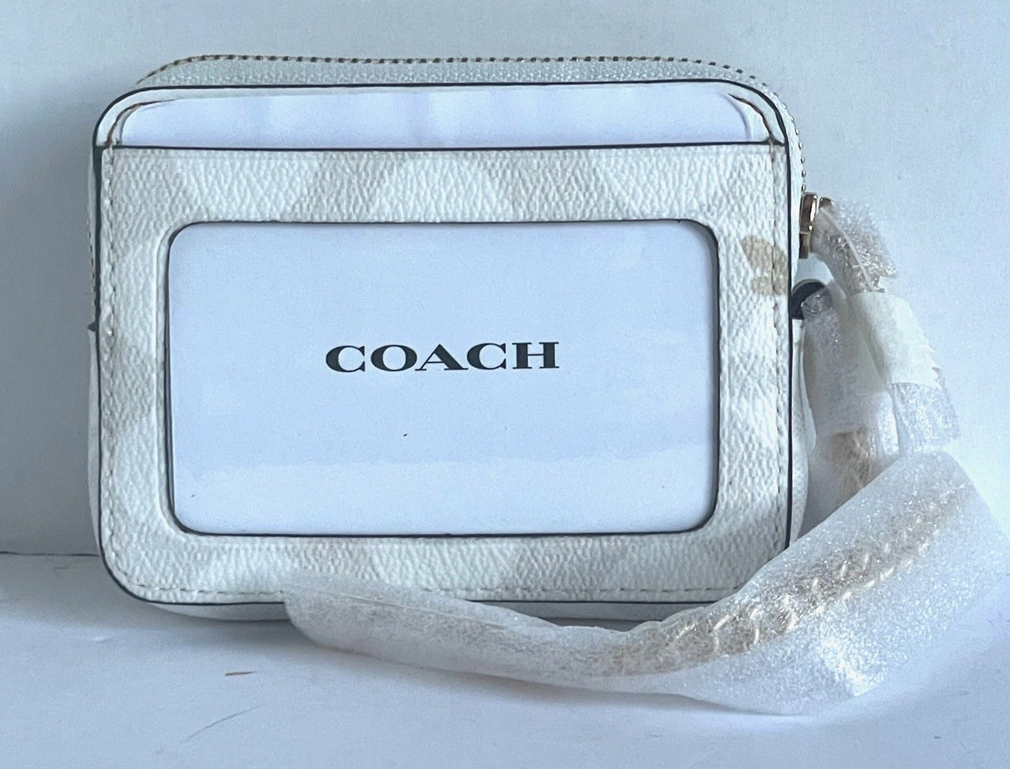Coach Wallet Womens Mini White ID Card Case Bee Signature Canvas Leath –  Luxe Fashion Finds