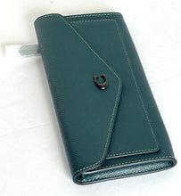 Load image into Gallery viewer, Coach Wyn Soft Wallet Womens C2326 Leather Green Slim Envelope Billfold Coin