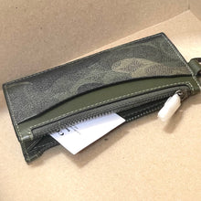 Load image into Gallery viewer, Coach Zip Card Case Camo Wallet Green Leather Expandable CZ010 D Ring ORGPKG