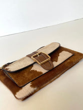 Load image into Gallery viewer, Coach Ashton Wristlet CDY07 Haircalf Cow Print Leather Clutch Brown
