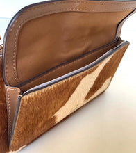 Load image into Gallery viewer, Coach Ashton Wristlet CDY07 Haircalf Cow Print Leather Clutch Brown