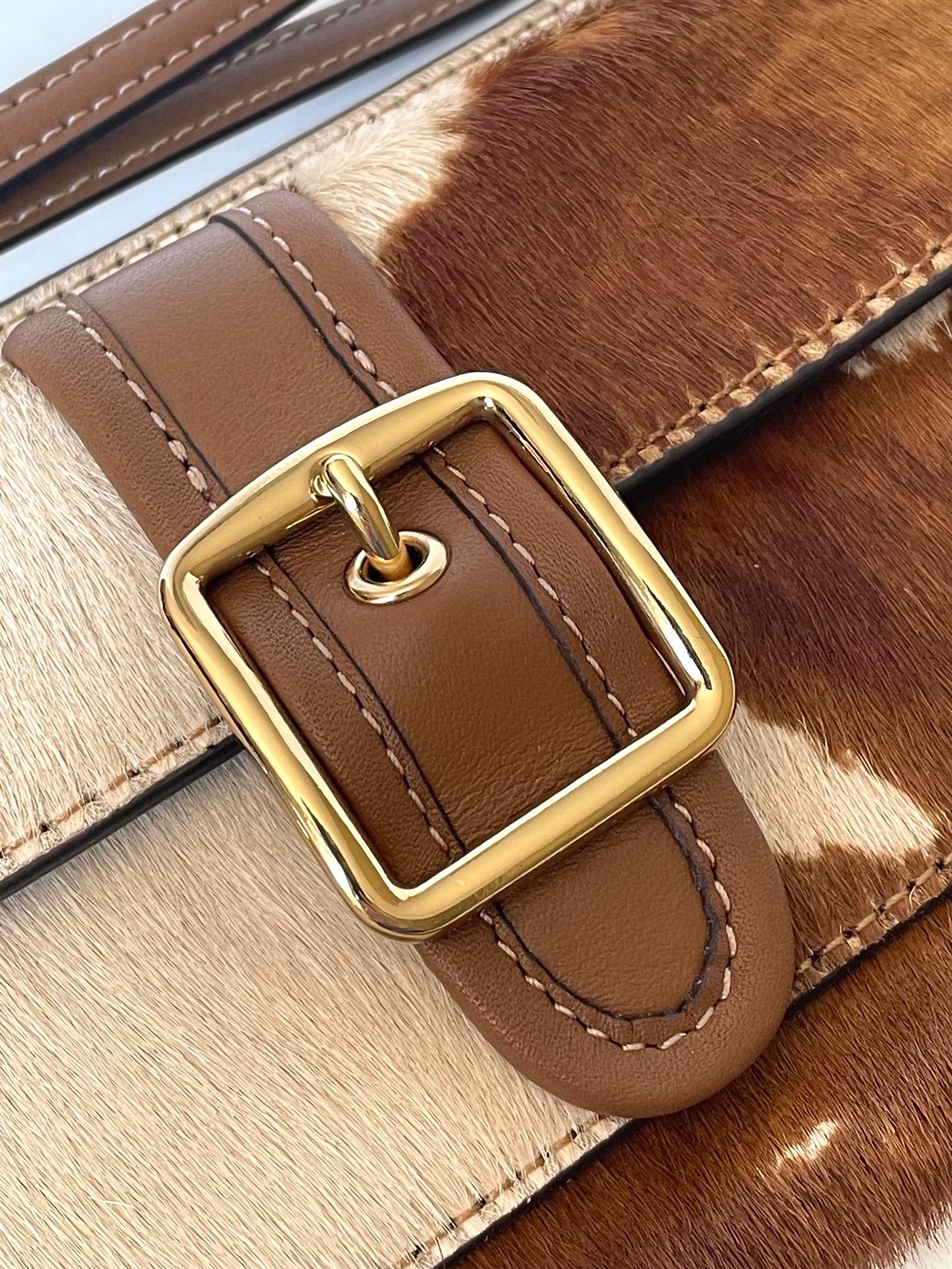 Load image into Gallery viewer, Coach Ashton Wristlet CDY07 Haircalf Cow Print Leather Clutch Brown