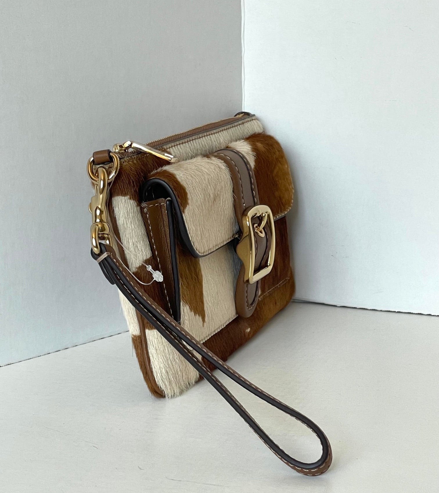 Load image into Gallery viewer, Coach Ashton Wristlet CDY07 Haircalf Cow Print Leather Clutch Brown