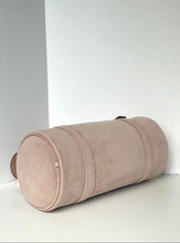 Load image into Gallery viewer, Coach Kisslock Barrel Bag CDZ16 Suede Leather Shoulder Bag Nuage Ortiginals
