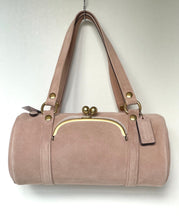 Load image into Gallery viewer, Coach Kisslock Barrel Bag CDZ16 Suede Leather Shoulder Bag Nuage Ortiginals
