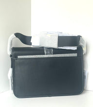 Load image into Gallery viewer, Coach League Messenger Bag CU042 Black Leather Crossbody
