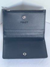 Load image into Gallery viewer, Coach Zip Snap Wallet Mens Bifold Black Signature Canvas Card Case 68303