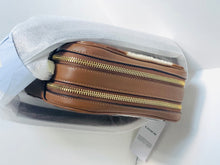 Load image into Gallery viewer, Brown leather bag with gold zipper on a white background