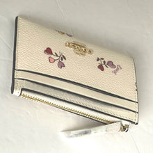 Load image into Gallery viewer, Coach Mini Skinny ID Wallet Womens White Heart Keyring Canvas Leather CW967