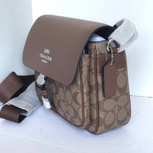 Load image into Gallery viewer, Coach Pace Messenger Bag Brown Leather Signature Canvas CR131 Crossbody
