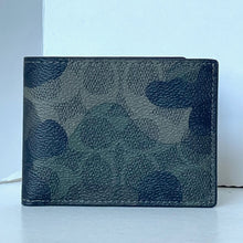 Load image into Gallery viewer, Camouflage-patterned wallet on a white background
